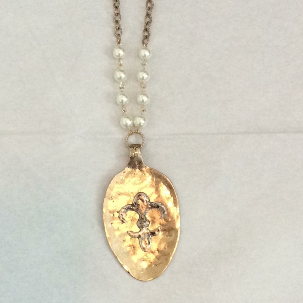Cute necklace